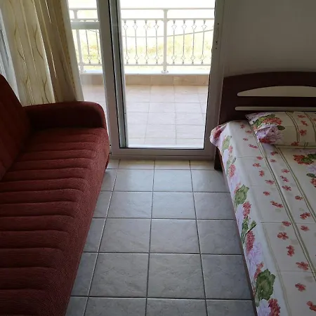 Argiro Apartment