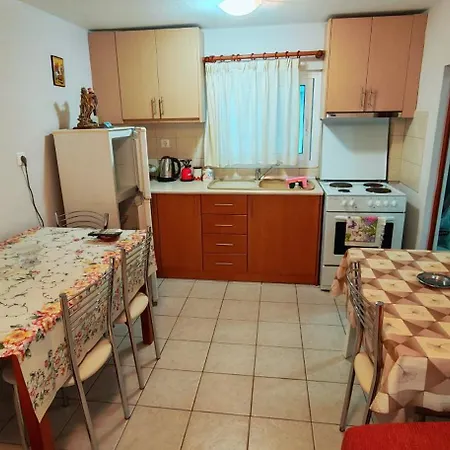 Διαμέρισμα Argiro *